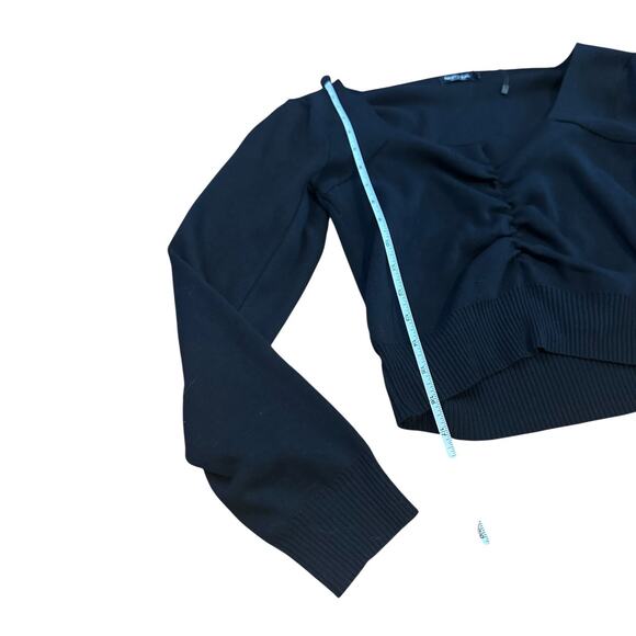 Nasty Gal Long sleeve Sweetheart Neck
U - Picture 5 of 7